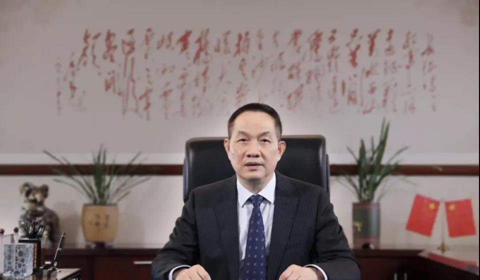 求实拓新谋人才，通变改革兴业态